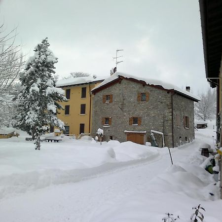 Agriturismo Ca Del Buco Hotel Monte San Giovanni  Luaran gambar