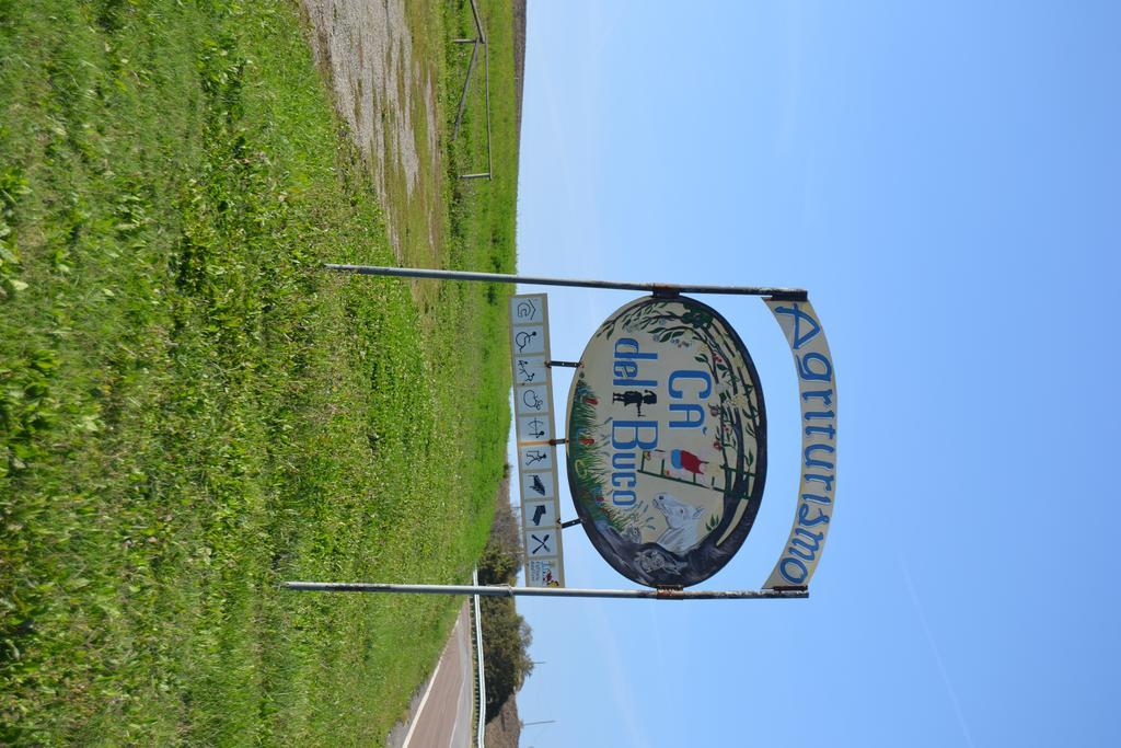 Agriturismo Ca Del Buco Hotel Monte San Giovanni  Luaran gambar