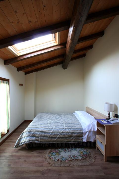 Agriturismo Ca Del Buco Hotel Monte San Giovanni  Luaran gambar
